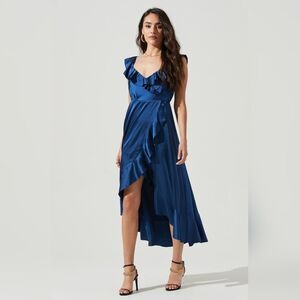 NWT Astr The Label Blue Wilshire Ruffle‎ Open Back Satin Midi Dress Size Medium